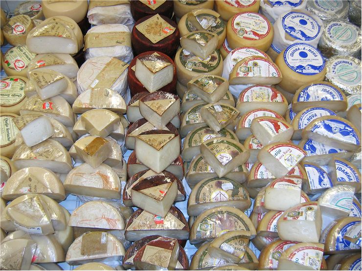 Picture Of Cheese At Supermarket